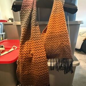 Chevron Fringe Knit Scarf in Brown and Rust mp1